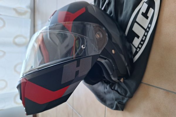 Casco modulare HJC cascomodularehjc1.jpg