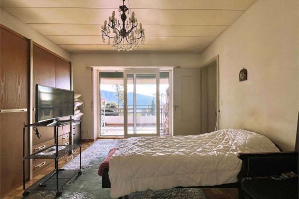 CASA INDIPENDENTE CON GIARDINO E VISTA PANORAMICA casaindipendentecongiardinoevi.jpg