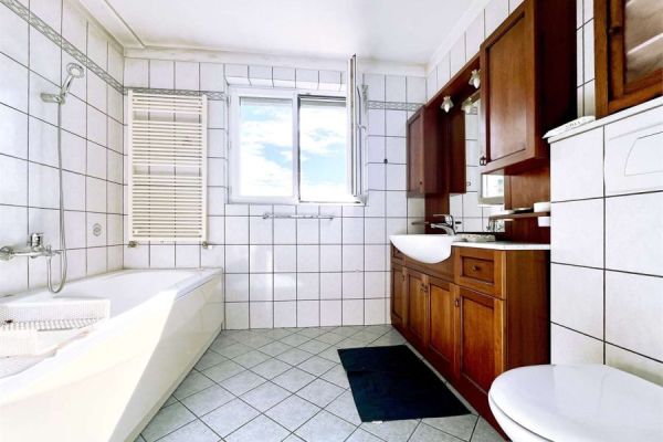 CASA INDIPENDENTE CON GIARDINO E VISTA PANORAMICA casaindipendentecongiardinoevi1.jpg