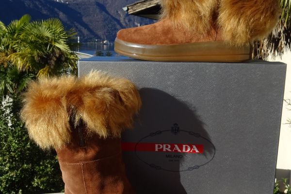 PRADA ORIGINAL! NEW! warm boots with natural fur! size 36,5 and 40 pradaoriginalnewwarmbootswithn-6702ffb446551.jpg