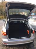 AUDI A4 Avant 2.0 TDI Sport S-tronic (Station wagon) AUDIA4Avant20TDISportStronicStationwagon.jpg