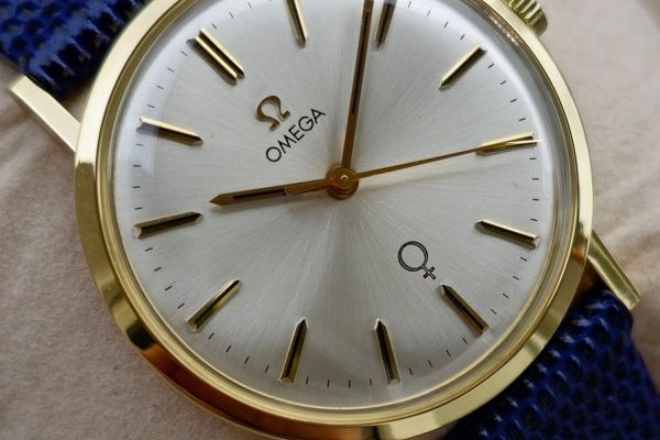 Omega Genève Venus Dial 18 Karat Gold omegagenvevenusdial18karatgold1234.jpg