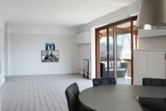 Bellissimo 4,5 finemente ristrutturato con meravigliosa vista lago a Lugano. Bellissimo45finementeristrutturatoconmeravigliosavistalagoaLugano-611631257cf66.jpg