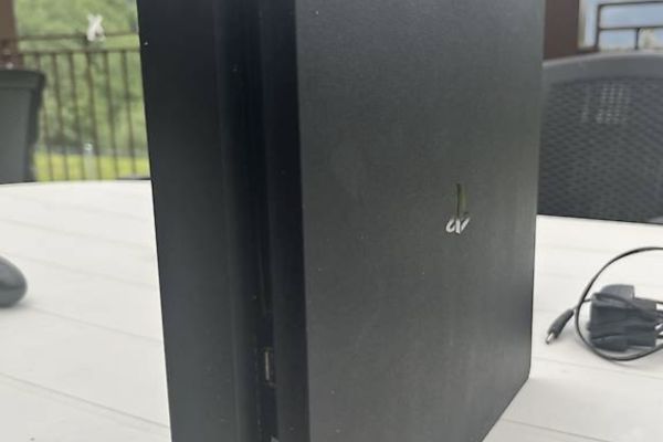 PlayStation 4 slim playstation4slim.jpeg