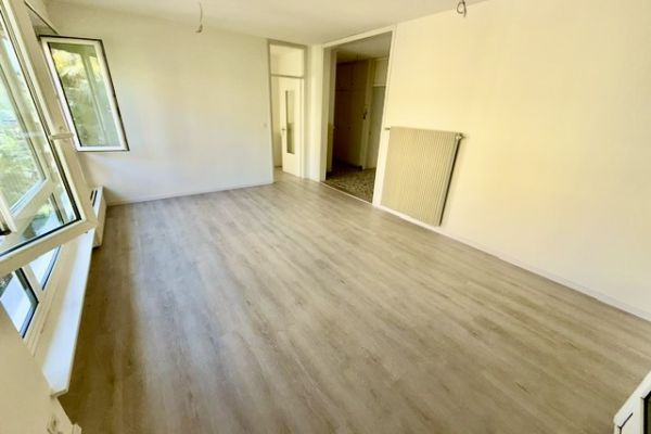 PARADISO: bellissimo appartamento di 4 LOC con terrazza paradisobellissimoappartamento1.jpeg