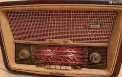 Vendo radio d'epoca Vendoradiodepoca-601e77c9780df.jpg