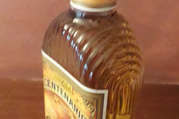 Tequila Gran Centenario Reposado  bottiglia sigillata  da collezione N tequilagrancentenarioreposadob12.jpg