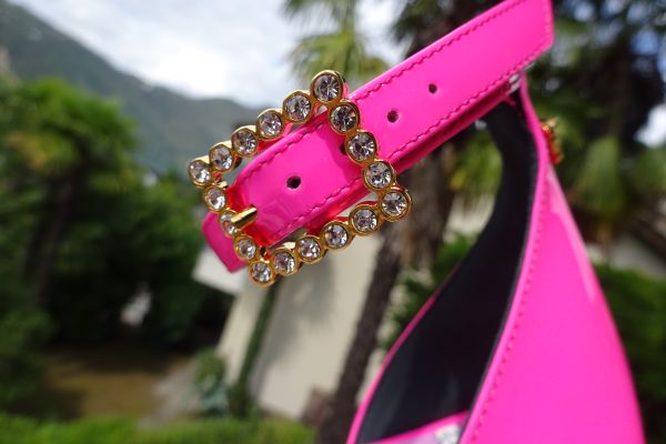 VERSACE BELLISSIMI sandali di pelle n: 36,5 e 39,5 ORIGINALI e NUOVI! versacebellissimisandalidipell-68128ae012b27.jpg