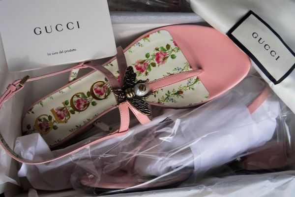 GUCCI ORIGINALI e NUOVI! sandali di pelle n 38 guccioriginalienuovisandalidip-67f584881ab44.jpg
