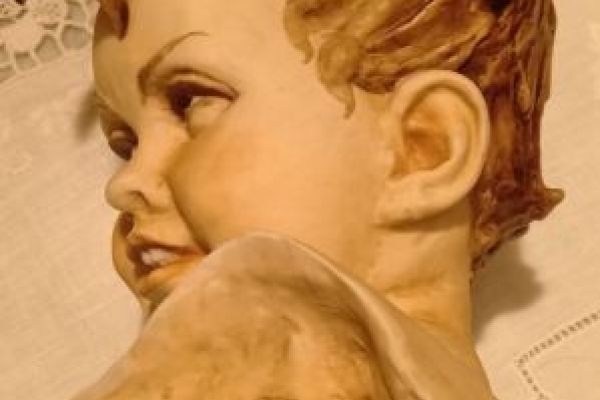 Bruno Merli per Capodimonte busto di bambino realizzato in fine ceramica degli a brunomerlipercapodimontebustod.jpg
