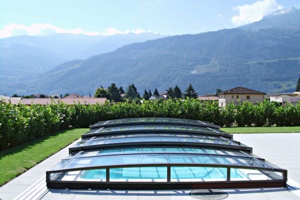 Coperture scorrevoli / telescopiche per piscine , terrazzo, idromassaggio SPA coperturescorrevolitelescopich-65e5e8f8a844a.jpg
