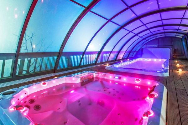 Coperture scorrevoli / telescopiche per piscine , terrazzo, idromassaggio SPA coperturescorrevolitelescopich-65e5e915b559e.jpg