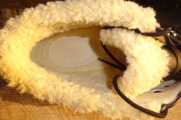 GUCCI ORIGINAL and NEW! leather boots size 39 REAL FUR! ORIGINAL and NEW! guccioriginalandnewleatherboot-66fea94500fe6.jpg