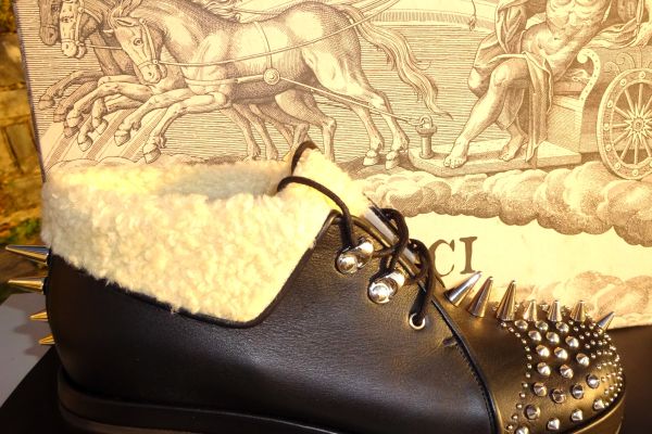 GUCCI ORIGINAL and NEW! leather boots size 39 REAL FUR! ORIGINAL and NEW! guccioriginalandnewleatherboot-66fea966d5fec.jpg