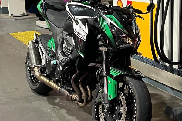 Kawasaki Z800. 35kw kawasakiz80035kw.jpeg