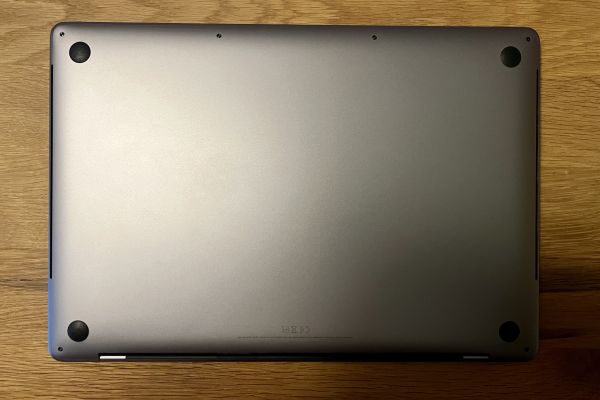 Apple MacBook Pro 15 2019 - Space Gray (Italian Keyboard Layout) applemacbookpro152019spacegray123.jpg