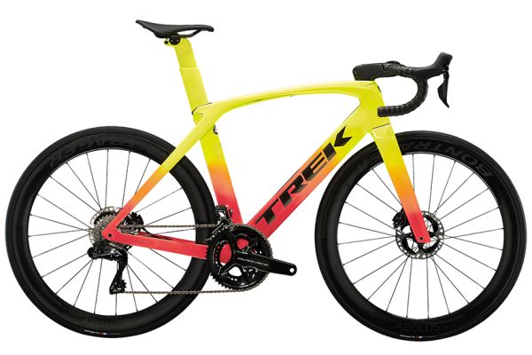 2023 Trek Madone SLR 9 Gen 6 Road Bike (ALANBIKESHOP) 2023trekmadoneslr9gen6roadbike1.jpg