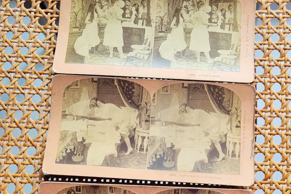 N° 4 Stereo-Fotografie L.W.Kilburn Littleton / 1899  donne in   camicia da Notte n4stereofotografielwkilburnlit.jpg