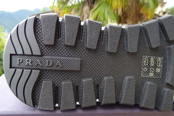 PRADA ORIGINAL! NEW! size 36 pradaoriginalnewsize36-647f93699e04f.jpg