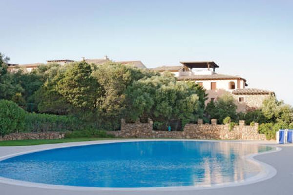 Sardegna Porto Rotondo - appartamenti in residence con piscina - affittasi sardegnaportorotondoappartamen.jpg