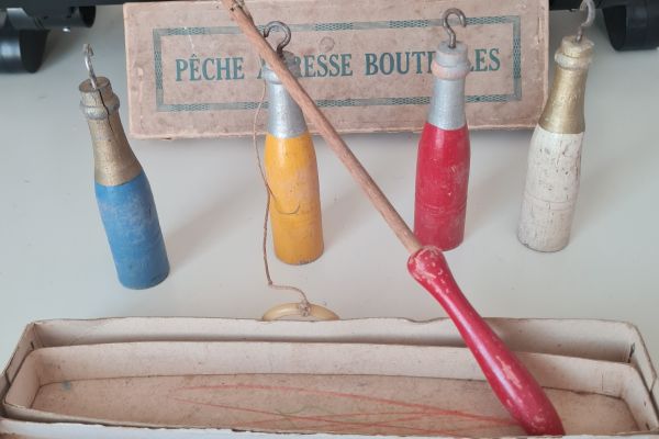 Pèche Adresse  en Bouteilles antico gioco francese di precisione da collezione pcheadresseenbouteillesanticog1.jpg