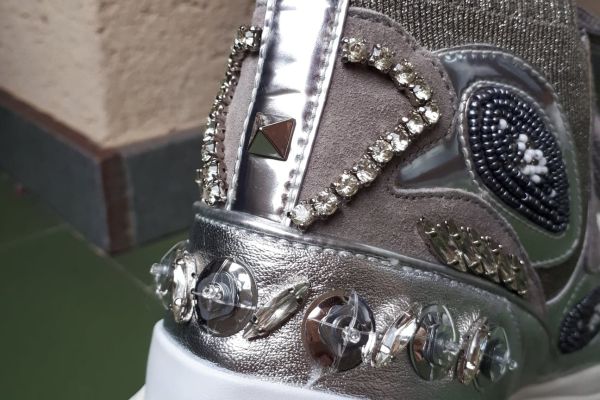 VALENTINO ORIGINALI e NUOVI!  scarpe decorate con cristalli Swarovski n. 38 e 40 valentinooriginalienuoviscarpe-67fc191bcb3bc.jpg