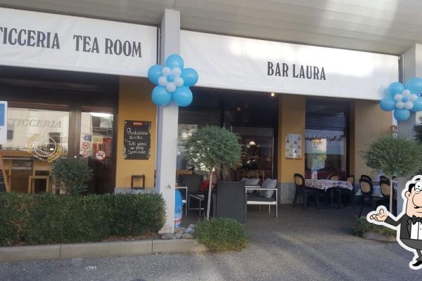 CEDESI ATTIVITA' TEA ROOM CON PASTICCERIA + ev. PANETTERIA ANNESSA cedesiattivitatearoomconpastic-67a080530a591.jpg