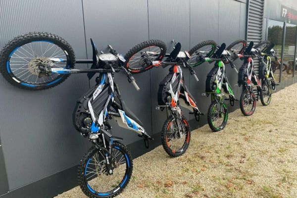 Sur-ron Firefly E-Bike da Cross elettrica Surron surronfireflyebikedacrosselett123.jpeg