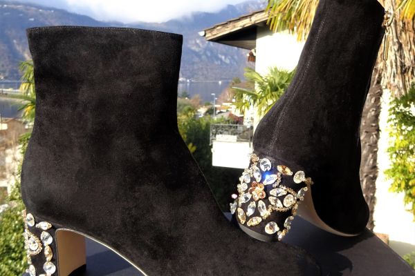 Dolce & Gabbana ORIGINALI e NUOVI!  Splendidi stivaletti in pelle scamosciata n dolcegabbanaoriginalienuovispl-68d5a441a77f0.jpg