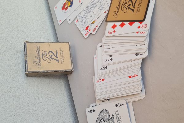Carte   da   gioco  vintage   BALLANTINE'S THE 12  poker   Modiano Trieste cartedagiocovintageballantines.jpg