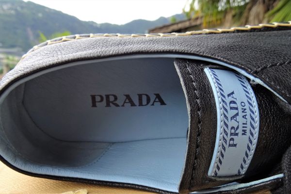 PRADA ORIGINAL! NEW! leather loafers size 40,5 pradaoriginalnewleatherloafers-64f79f6068ebc.jpg