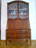 Credenza antica  in ciliegio alzata a vetrina, Liberty 800 CredenzaanticainciliegioalzataavetrinaLiberty80012.jpg