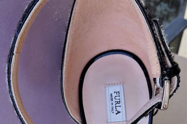 FURLA ORIGINAL! NEW! shoes natural fur inserts! size 40 furlaoriginalnewshoesnaturalfu1.jpg
