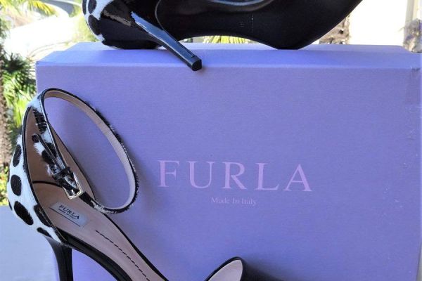 FURLA ORIGINAL! NEW! shoes natural fur inserts! size 40 furlaoriginalnewshoesnaturalfu12.jpg