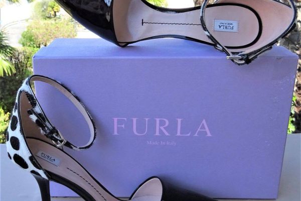 FURLA ORIGINAL! NEW! shoes natural fur inserts! size 40 furlaoriginalnewshoesnaturalfu1234.jpg