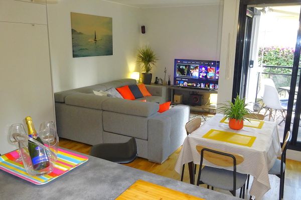 Cannes - Bilocale con terrazza, giardino, 2 posti auto - Spiaggie e centro a pie cannesbilocaleconterrazzagiard-686911ebb45ac.jpeg