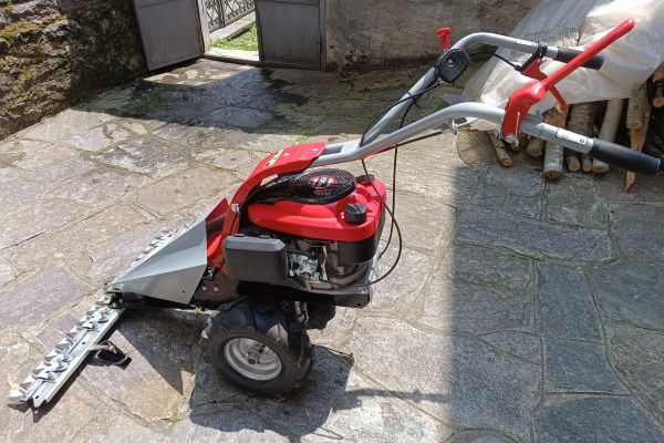 motofalciatrice motofalciatrice1.jpg