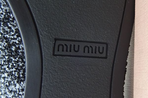 MIU MIU ORIGINALI E NUOVI! Mocassini n.36 miumiuoriginalienuovimocassini-6832275faffe9.jpg