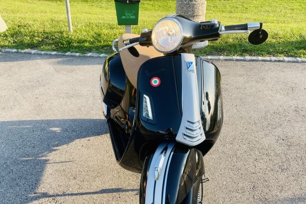 Vespa gts 250 vespagts250.jpeg