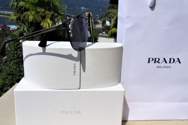 ESCADA giacca leggera taglia 46 IT ORIGINALE e NUOVA! escadagiaccaleggerataglia46ito-67feba5c6f553.jpg