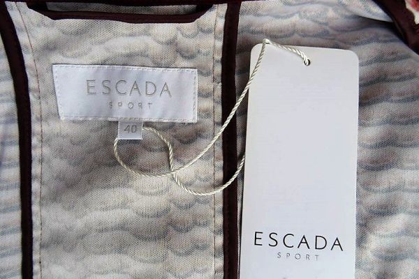 ESCADA giacca leggera taglia 46 IT ORIGINALE e NUOVA! escadagiaccaleggerataglia46ito-67febaaf80ec7.jpg