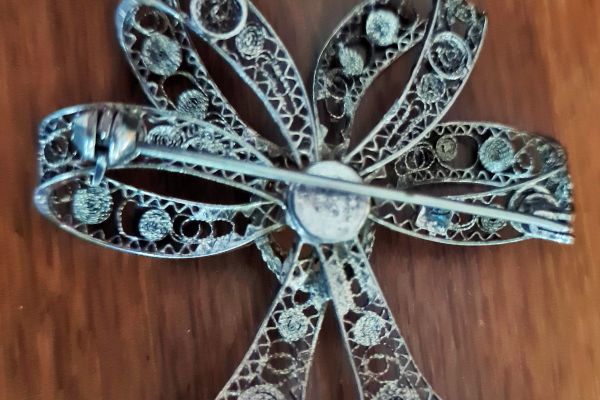Spilla con  piccolo  cammeo d'epoca    filigrana  argento 800 , spillaconpiccolocammeodepocafi-675e886e498b6.jpg