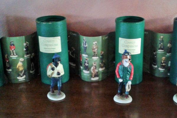 Robert Harrop Designs  vintage , n° 4 figurine serie cani  sembianze umane robertharropdesignsvintagen4fi.jpg
